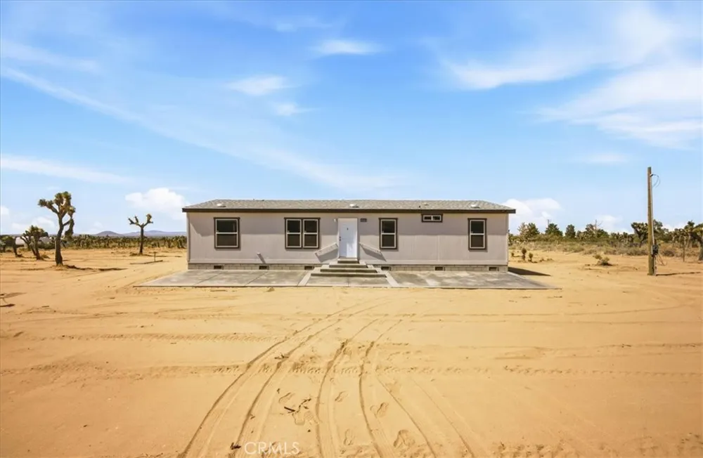 1646 Goss Road Pinon Hills, CA 92372