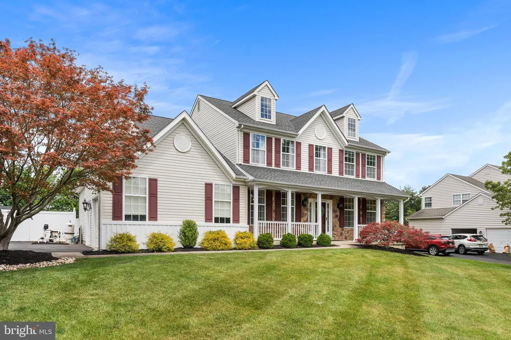1368 JASPER DRIVE Ambler, PA 19002