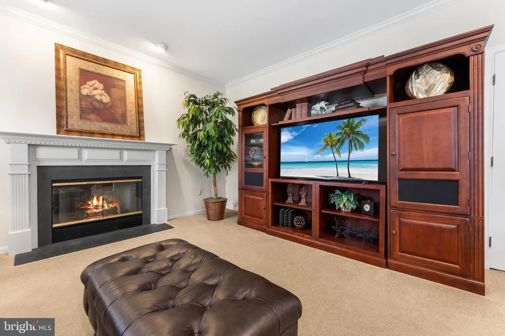 1368 JASPER DRIVE Ambler, PA 19002