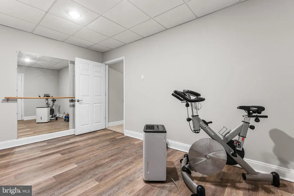 1368 JASPER DRIVE Ambler, PA 19002