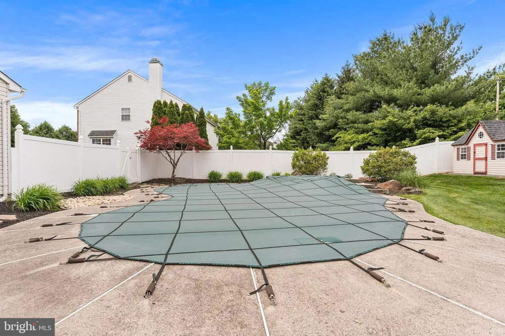 1368 JASPER DRIVE Ambler, PA 19002