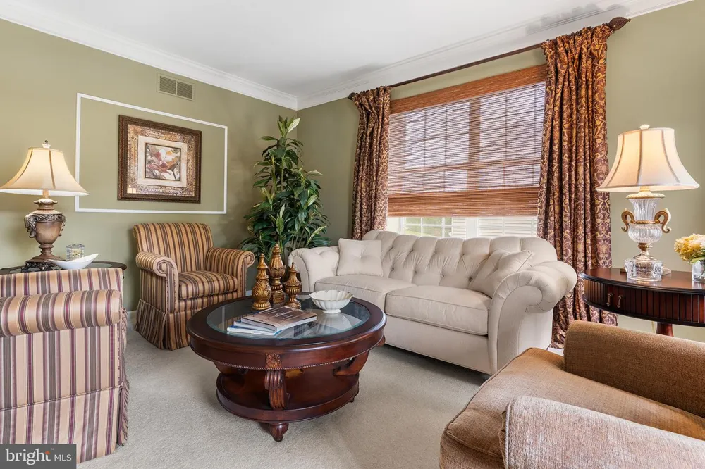 1368 JASPER DRIVE Ambler, PA 19002