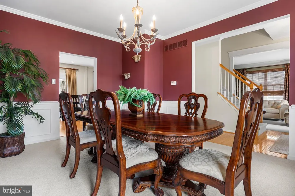 1368 JASPER DRIVE Ambler, PA 19002