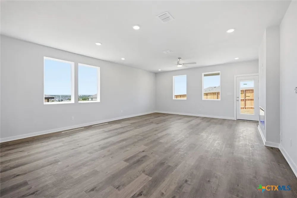 5428 SanPietro Drive Austin, TX 78747