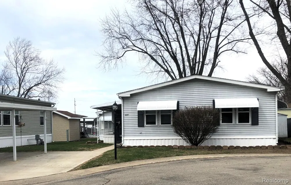 608 Holly Court Jonesville City, MI 49250