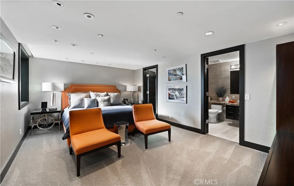 711 Gull Laguna Beach, CA 92651