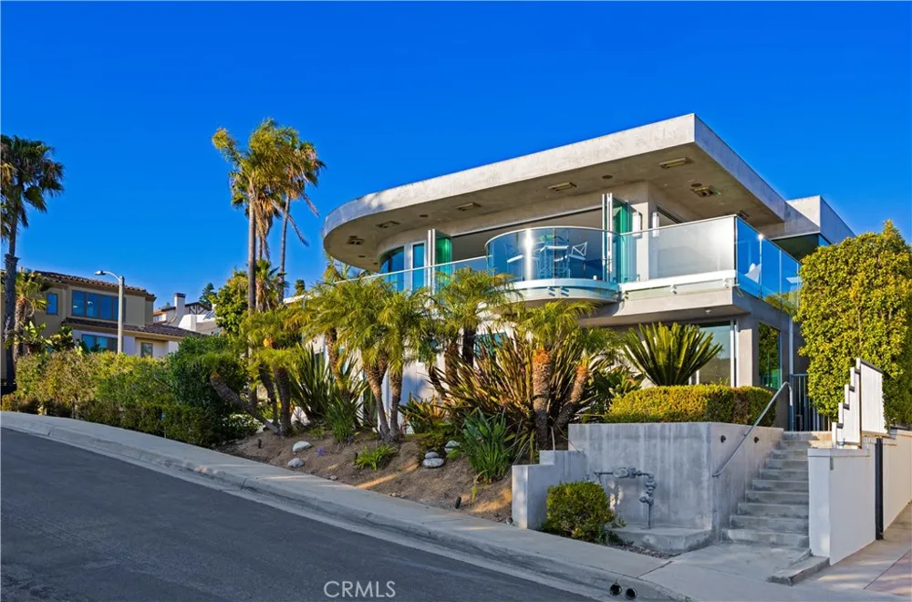711 Gull Laguna Beach, CA 92651