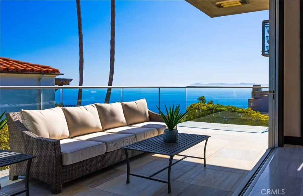 711 Gull Laguna Beach, CA 92651