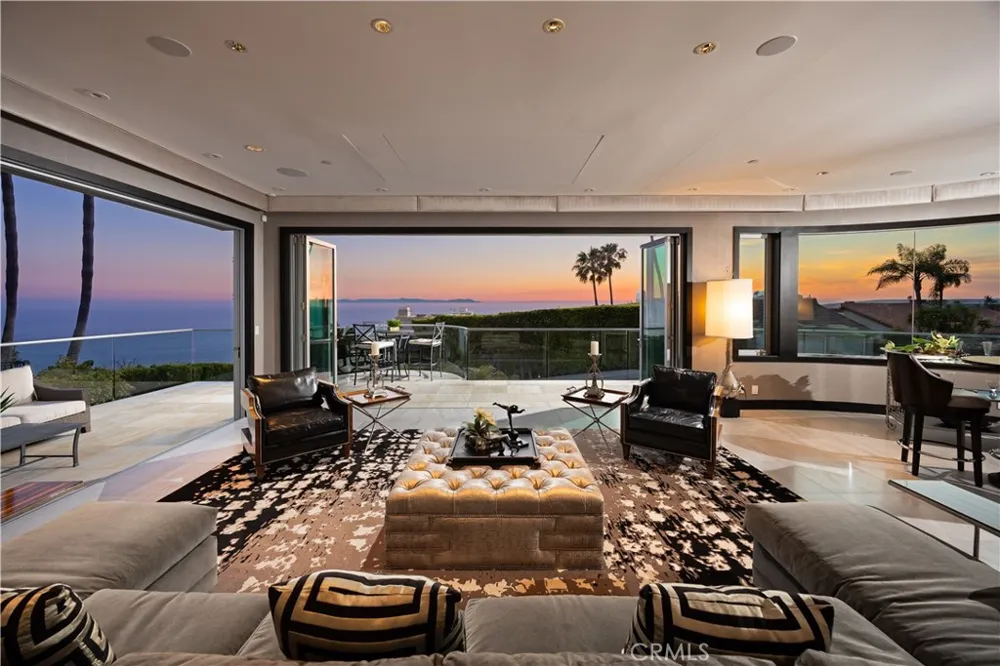 711 Gull Laguna Beach, CA 92651
