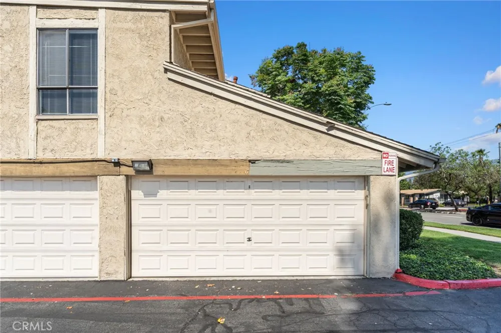 1130 E Alosta #B102 Azusa, CA 91702