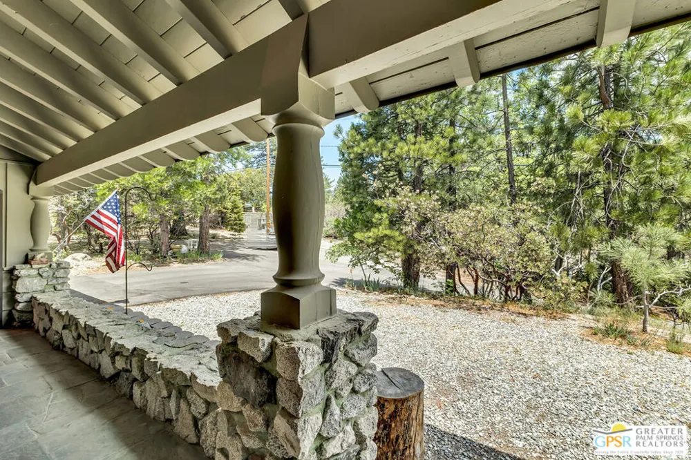 21395 Highway 243 Idyllwild, CA 92549