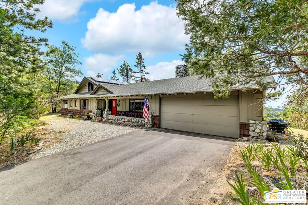 21395 Highway 243 Idyllwild, CA 92549