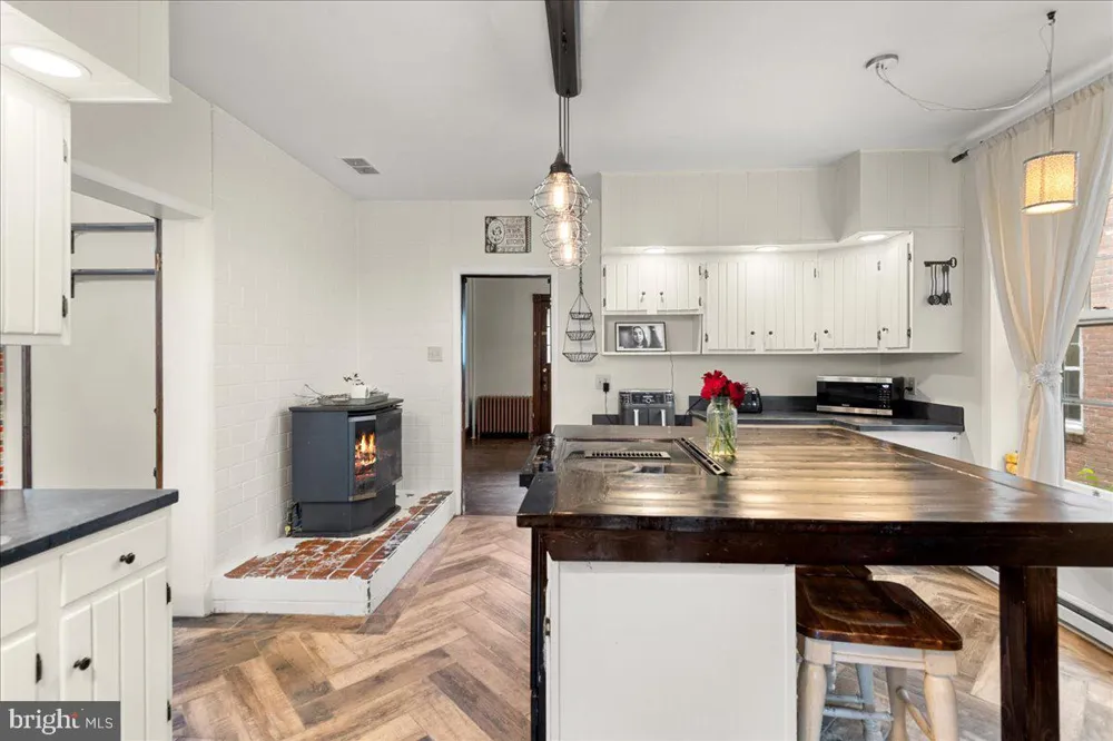 1007 POTOMAC AVENUE Hagerstown, MD 21742