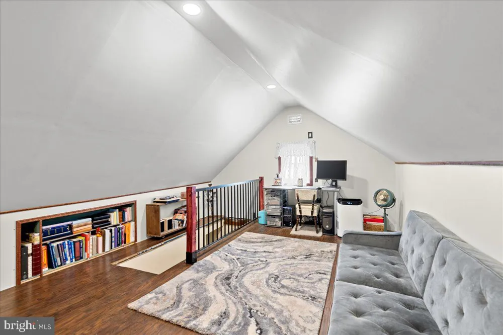 1007 POTOMAC AVENUE Hagerstown, MD 21742