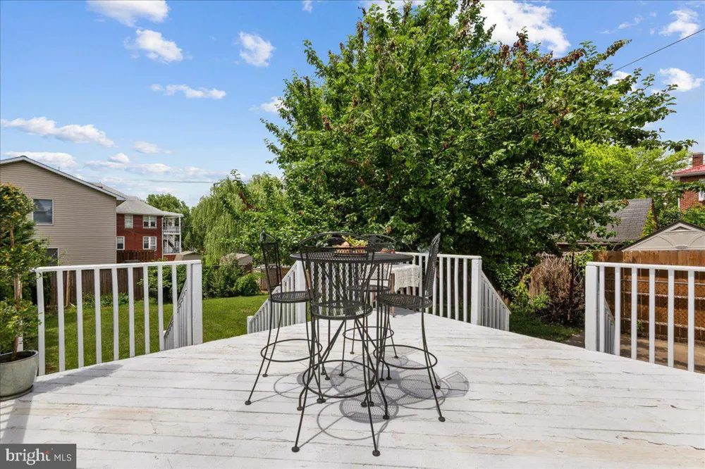 1007 POTOMAC AVENUE Hagerstown, MD 21742