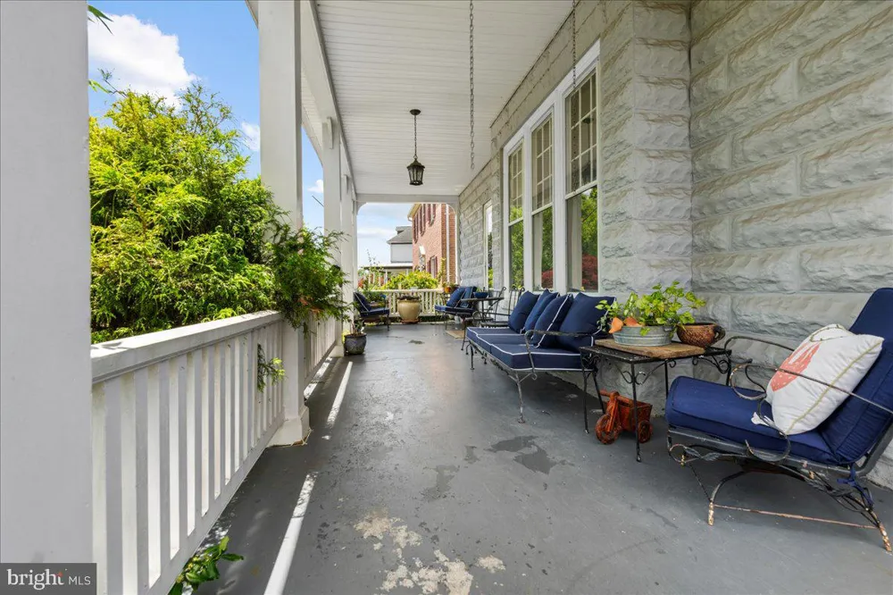 1007 POTOMAC AVENUE Hagerstown, MD 21742