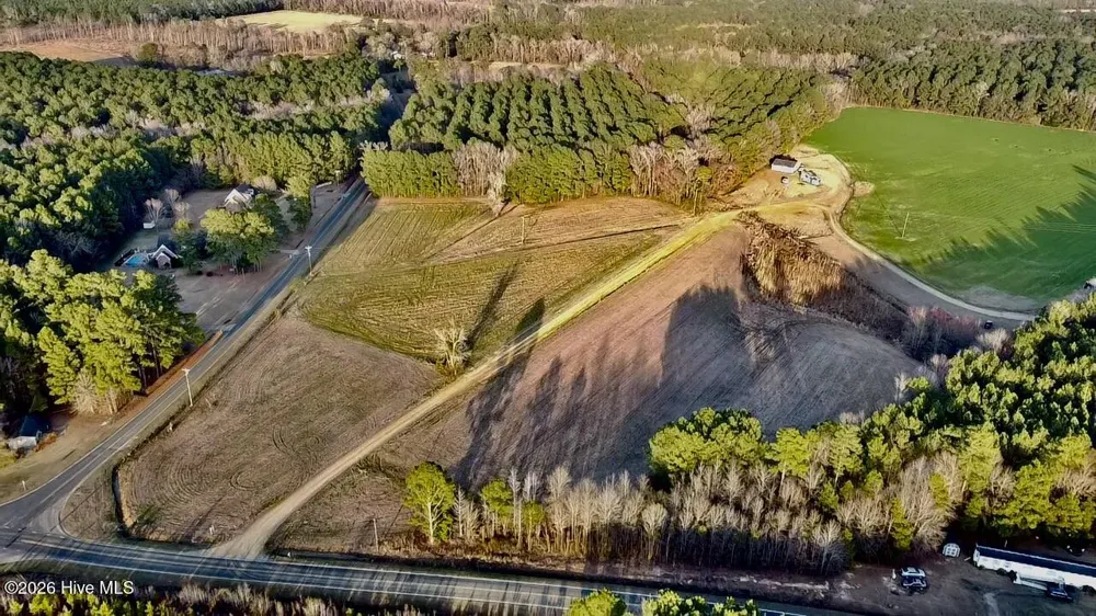 3777 Elkton Road Clarkton, NC 28433