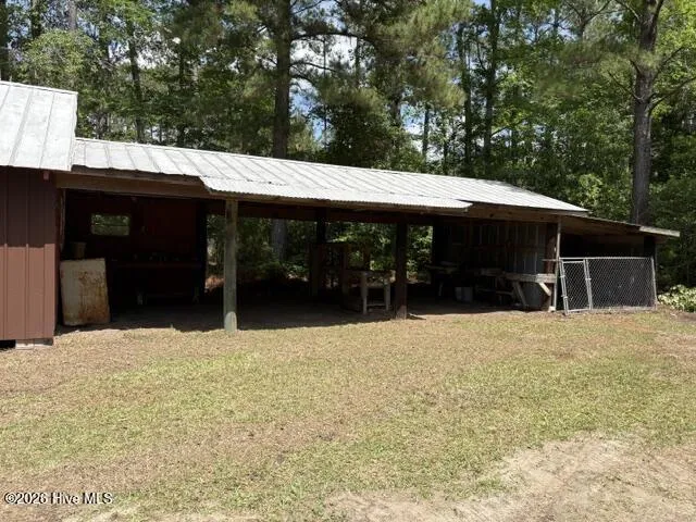 351 Fm Stanley Road Clarendon, NC 28432