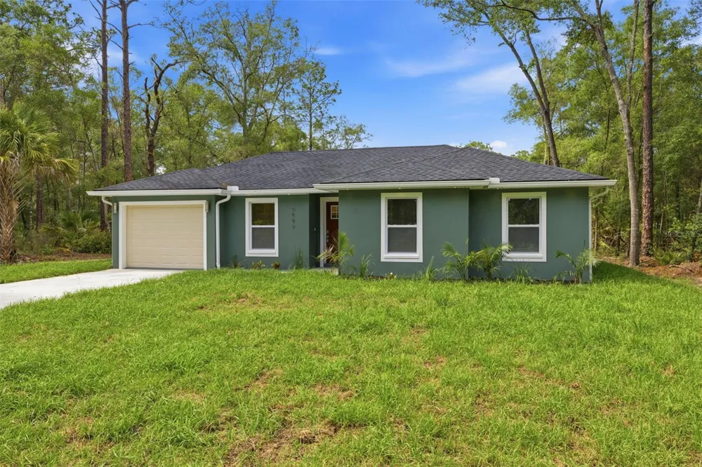 9599 W SANDRA STREET Crystal River, FL 34428