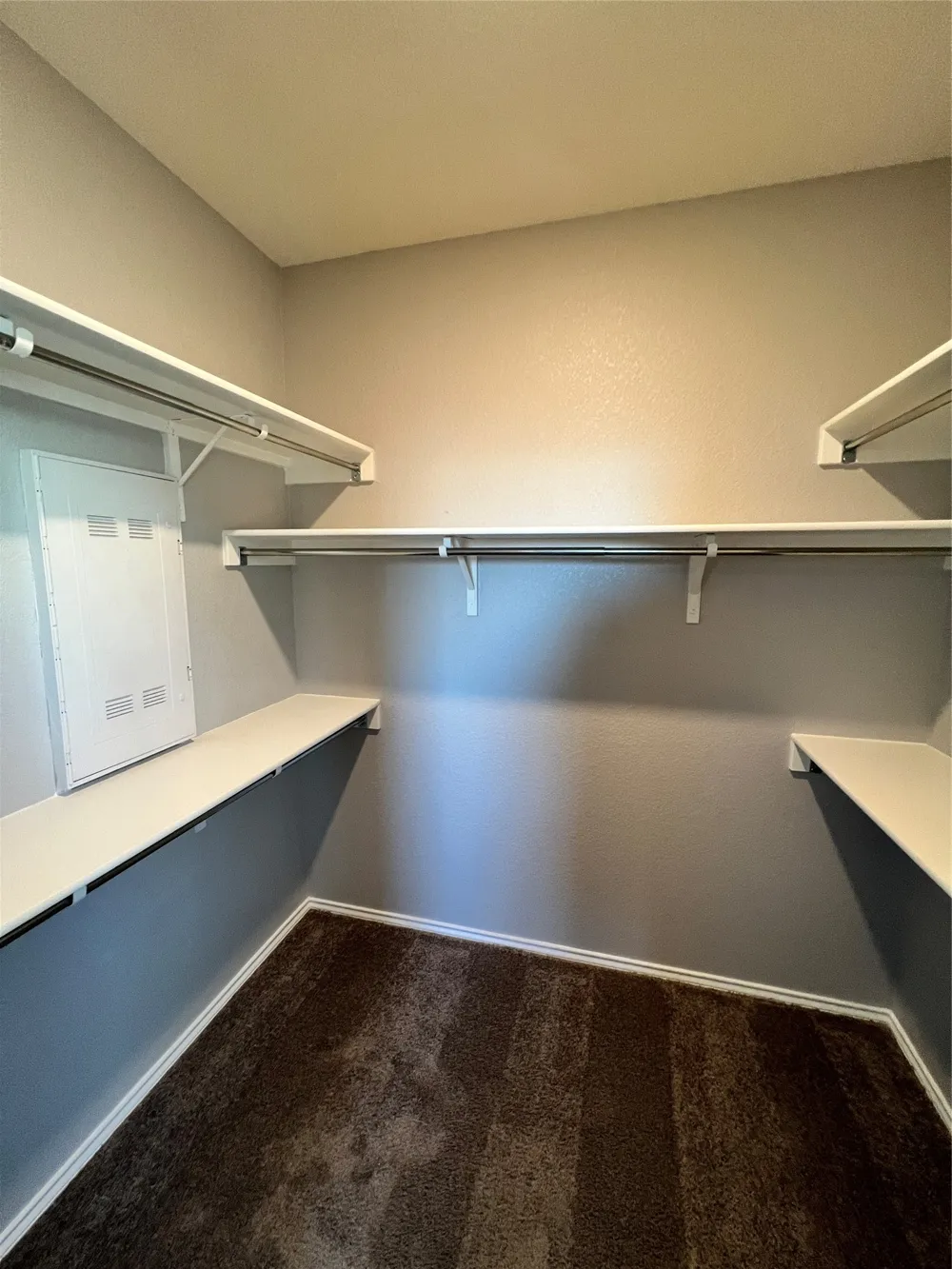 6516 Carriage Pines Drive Del Valle, TX 78617