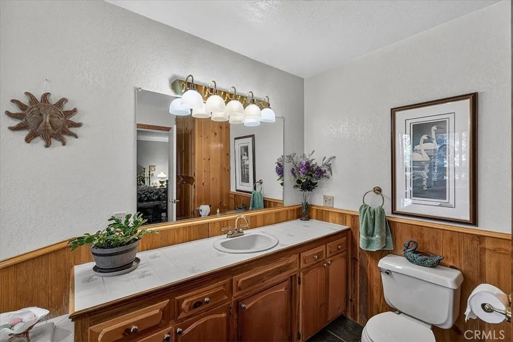 16 Mendocino Chico, CA 95973