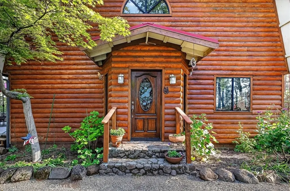 16 Mendocino Chico, CA 95973