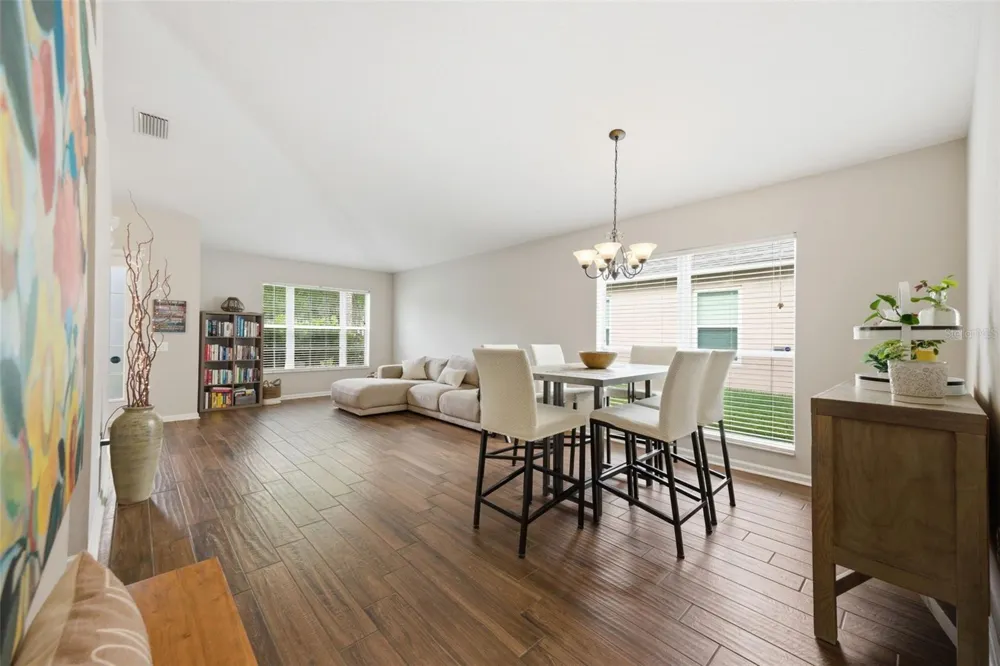 25114 LEXINGTON OAKS BOULEVARD Wesley Chapel, FL 33544