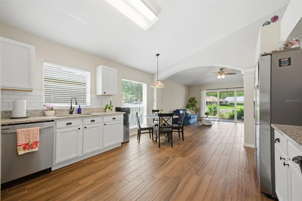 25114 LEXINGTON OAKS BOULEVARD Wesley Chapel, FL 33544