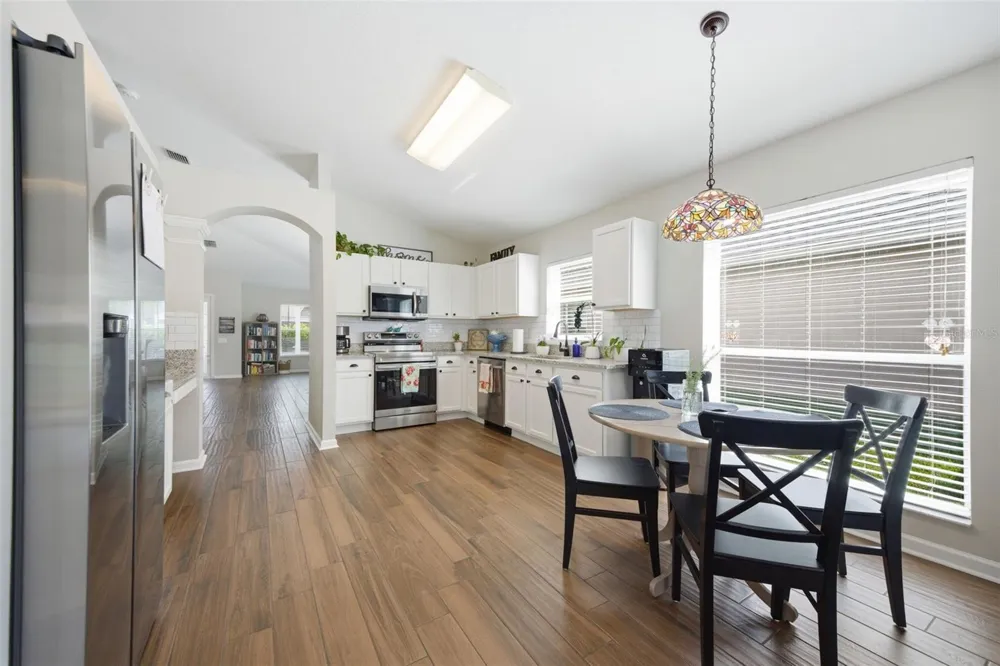 25114 LEXINGTON OAKS BOULEVARD Wesley Chapel, FL 33544