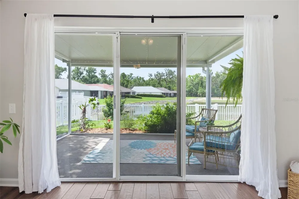25114 LEXINGTON OAKS BOULEVARD Wesley Chapel, FL 33544