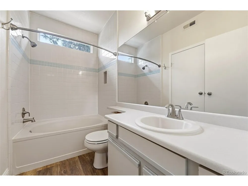 6001 S Yosemite Street #E101 Greenwood Village, CO 80111