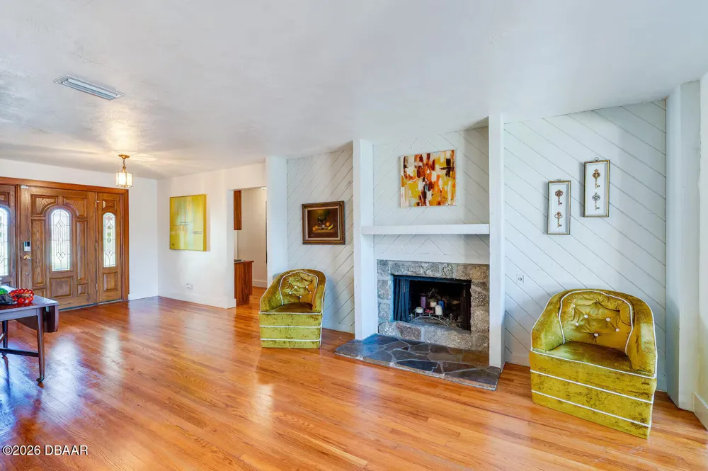 1286 John Anderson Drive Ormond Beach, FL 32176