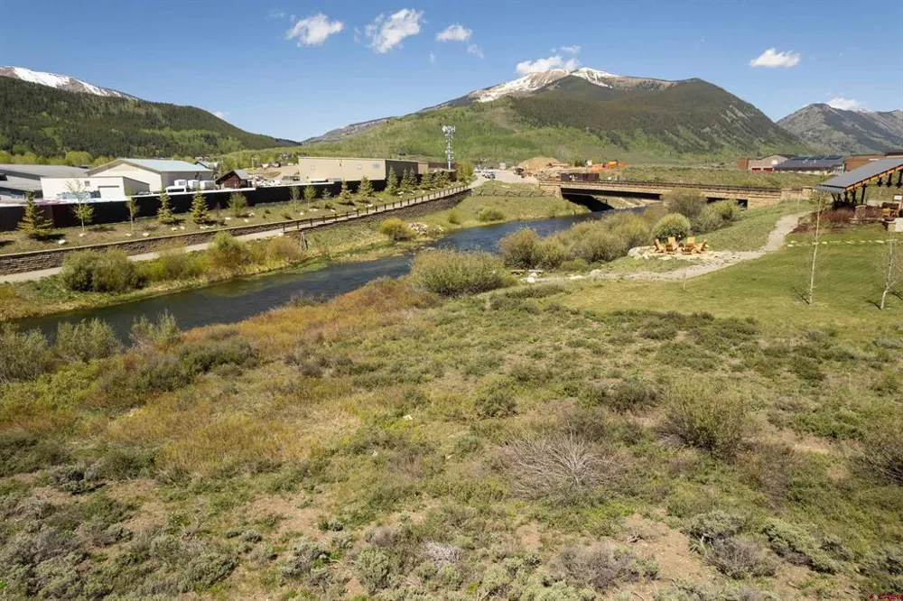 130 Pyramid Ave Crested Butte, CO 81230