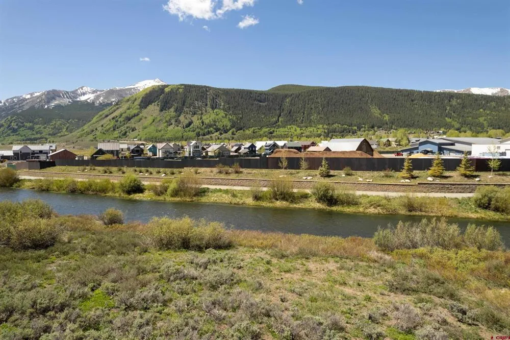 130 Pyramid Ave Crested Butte, CO 81230