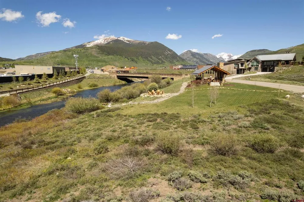 130 Pyramid Ave Crested Butte, CO 81230