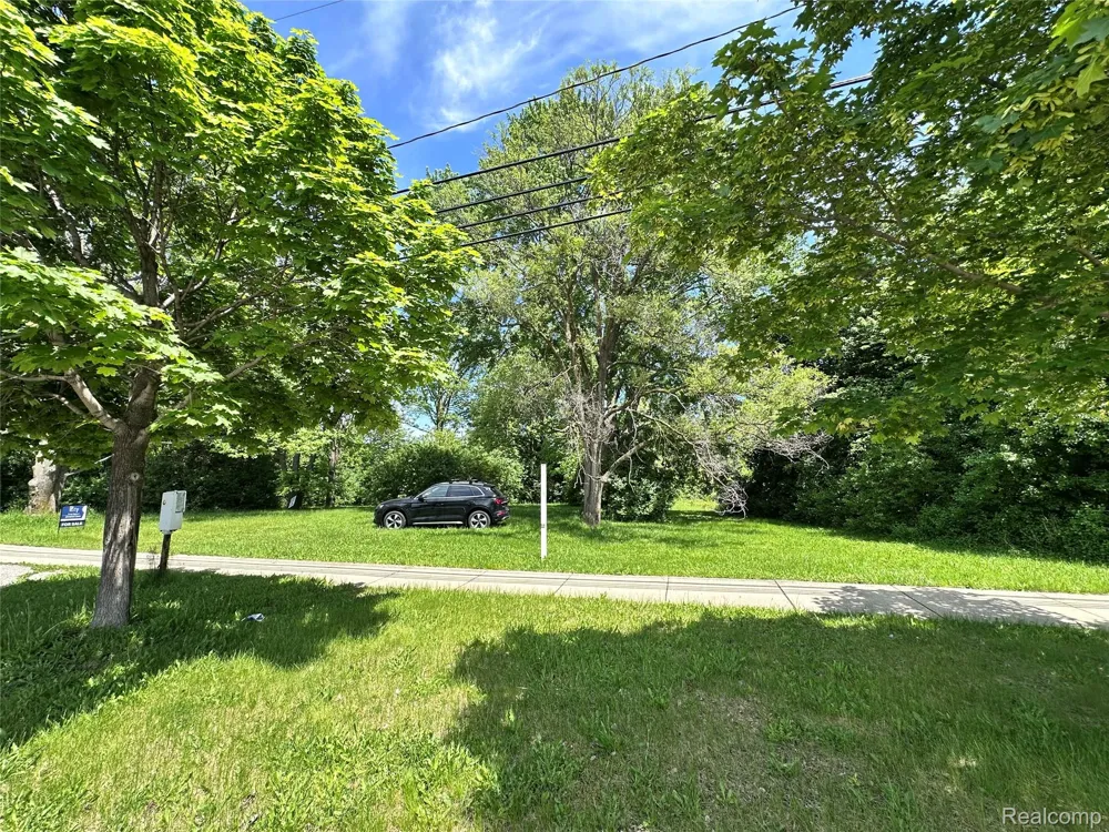 6750 Canton Center Road Canton Charter Township, MI 48187