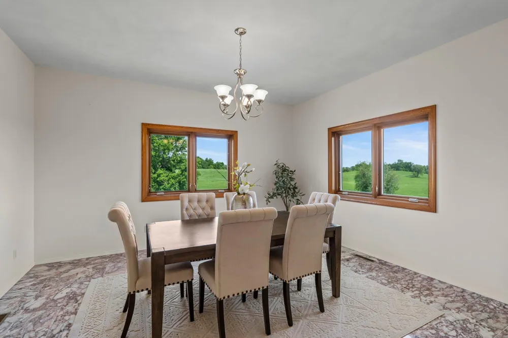 19800 Stephan Drive Starbuck, MN 56381