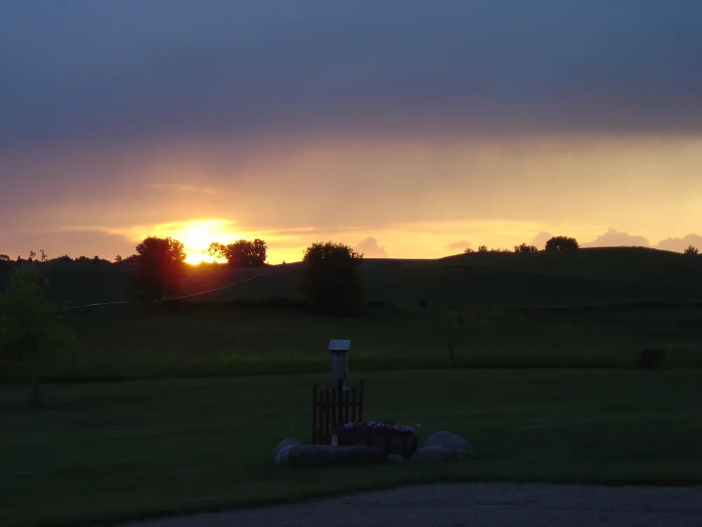 19800 Stephan Drive Starbuck, MN 56381