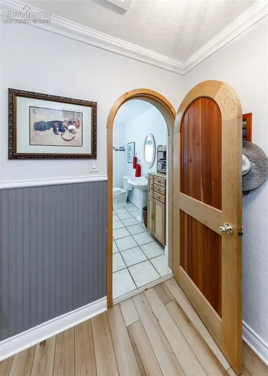 912 Sheridan Avenue Colorado Springs, CO 80909