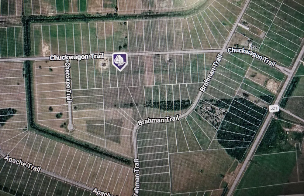 607 Chuckwagon Trail Angleton, TX 77515