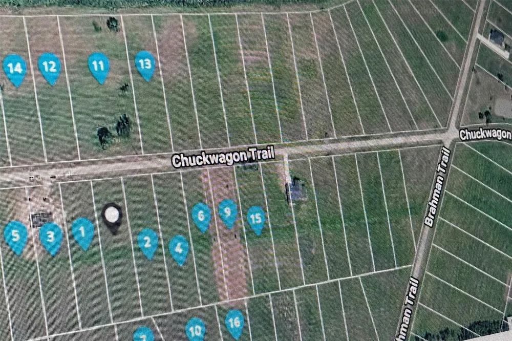 607 Chuckwagon Trail Angleton, TX 77515