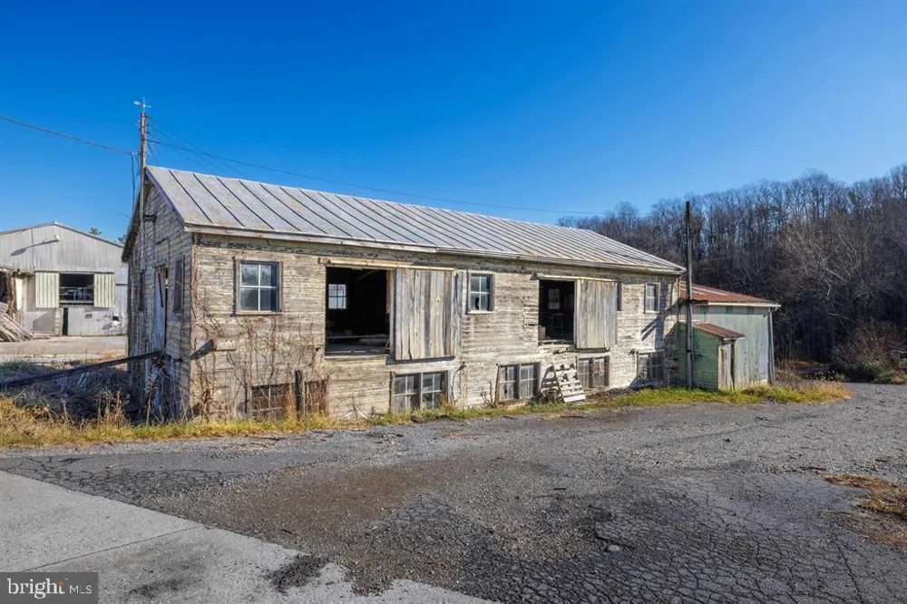 12 TURLEYTOWN ROAD Broadway, VA 22815