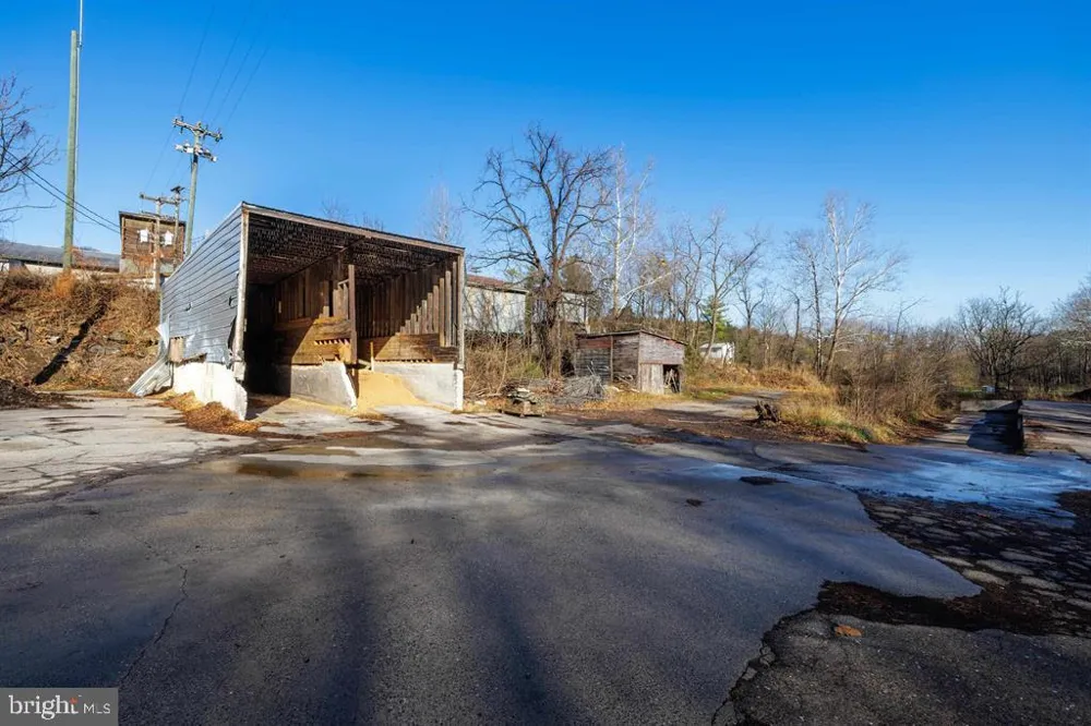 12 TURLEYTOWN ROAD Broadway, VA 22815