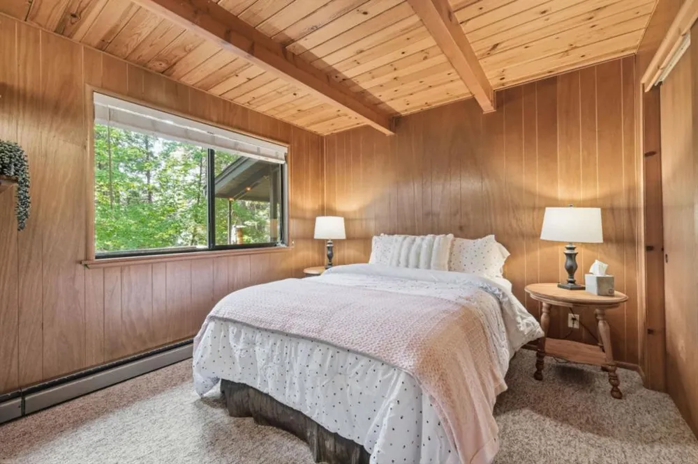24748 Quartz Avenue Long Barn, CA 95335