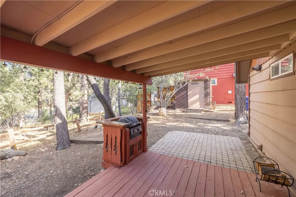 773 Sunset Sugarloaf, CA 92386