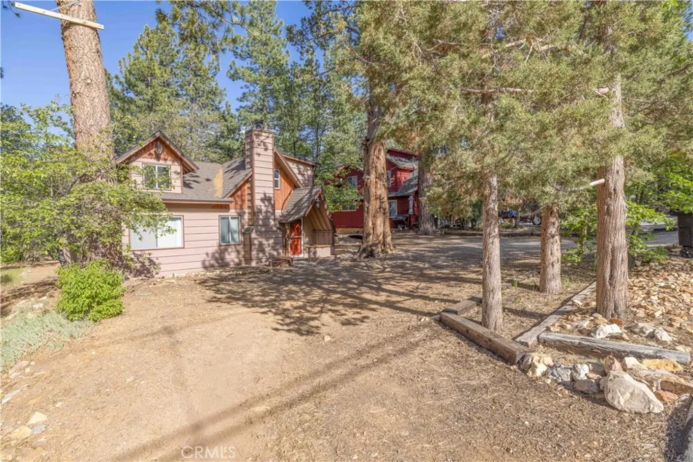 773 Sunset Sugarloaf, CA 92386