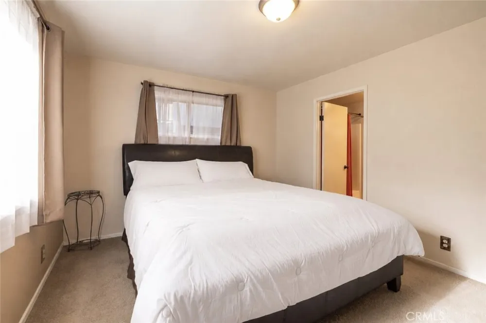 773 Sunset Sugarloaf, CA 92386