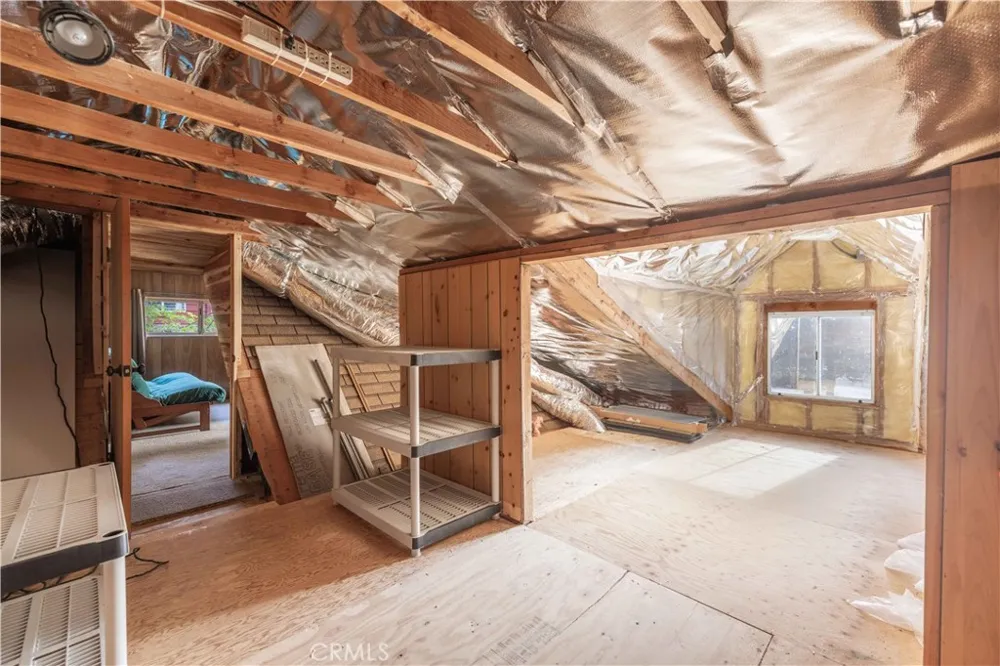 773 Sunset Sugarloaf, CA 92386