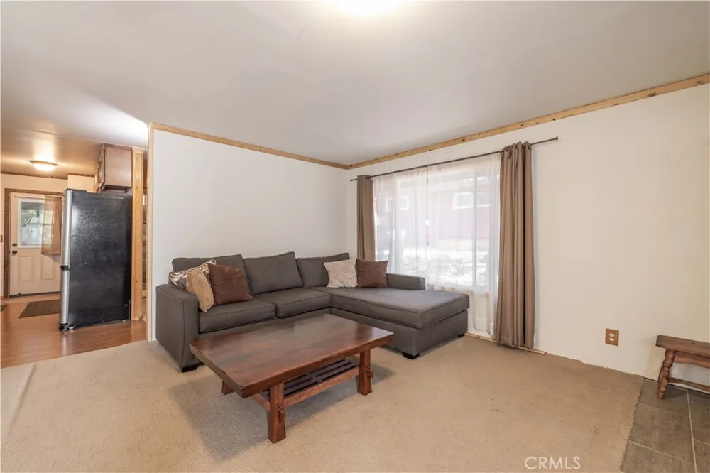 773 Sunset Sugarloaf, CA 92386