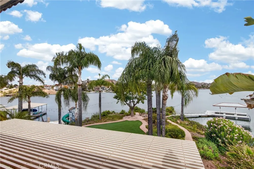 29392 Big Range Canyon Lake, CA 92587